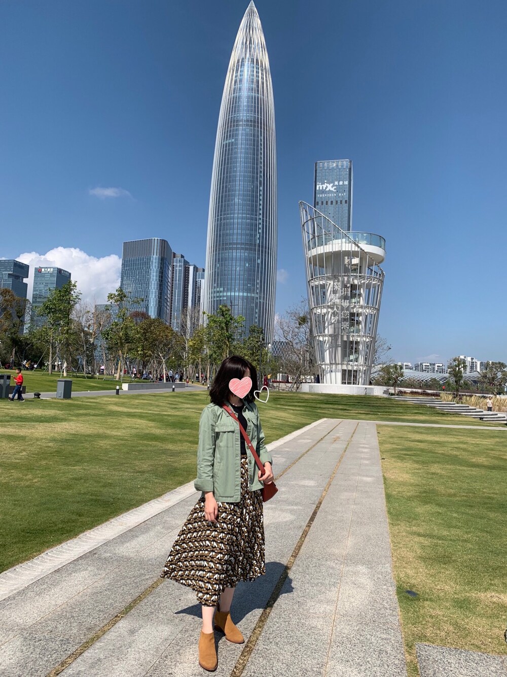 「ZARAのアイテム（スカート、その他）」を使った、PankOwOさん（レディース・158cm）の春コーディネートの1枚目の写真