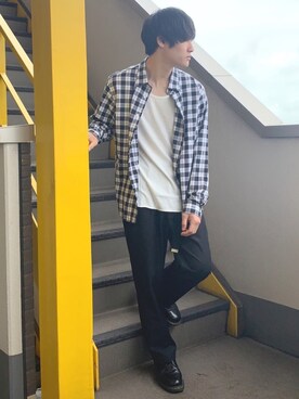 「チェックシャツ」｜「アイテム（タンクトップ）」を使った、みやーきさん（メンズ・171cm・20代）の春コーディネート