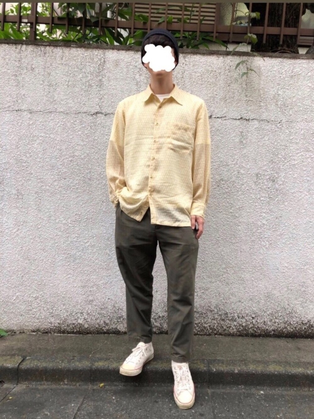 「united arrows、green label relaxing、converse、vintage、おしゃれさんと繋がりたい、UNIQLO」｜「green label relaxingのCM◆ウオッシャブルトロ 2P ユーティリティー パンツ 9分丈 / アンクル丈 ＜機能性生地＞（その他パンツ、グリーン系）」を使った、ちゃわさん（メンズ・174cm）の夏コーディネートの1枚目の写真
