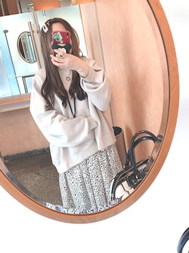 「アパレルスタッフ」｜「アイテム（スウェット）」を使った、輝さん（レディース・148cm）の春コーディネート