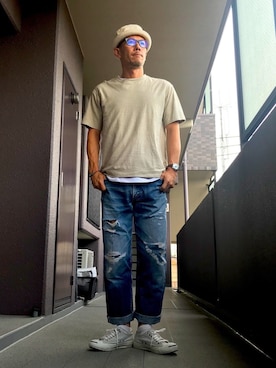 「UNITED ARROWS（ユナイテッドアローズ）のアイテム（Tシャツ/カットソー、ベージュ系）」を使った、KENROCKさん（メンズ・172cm）の秋コーディネート