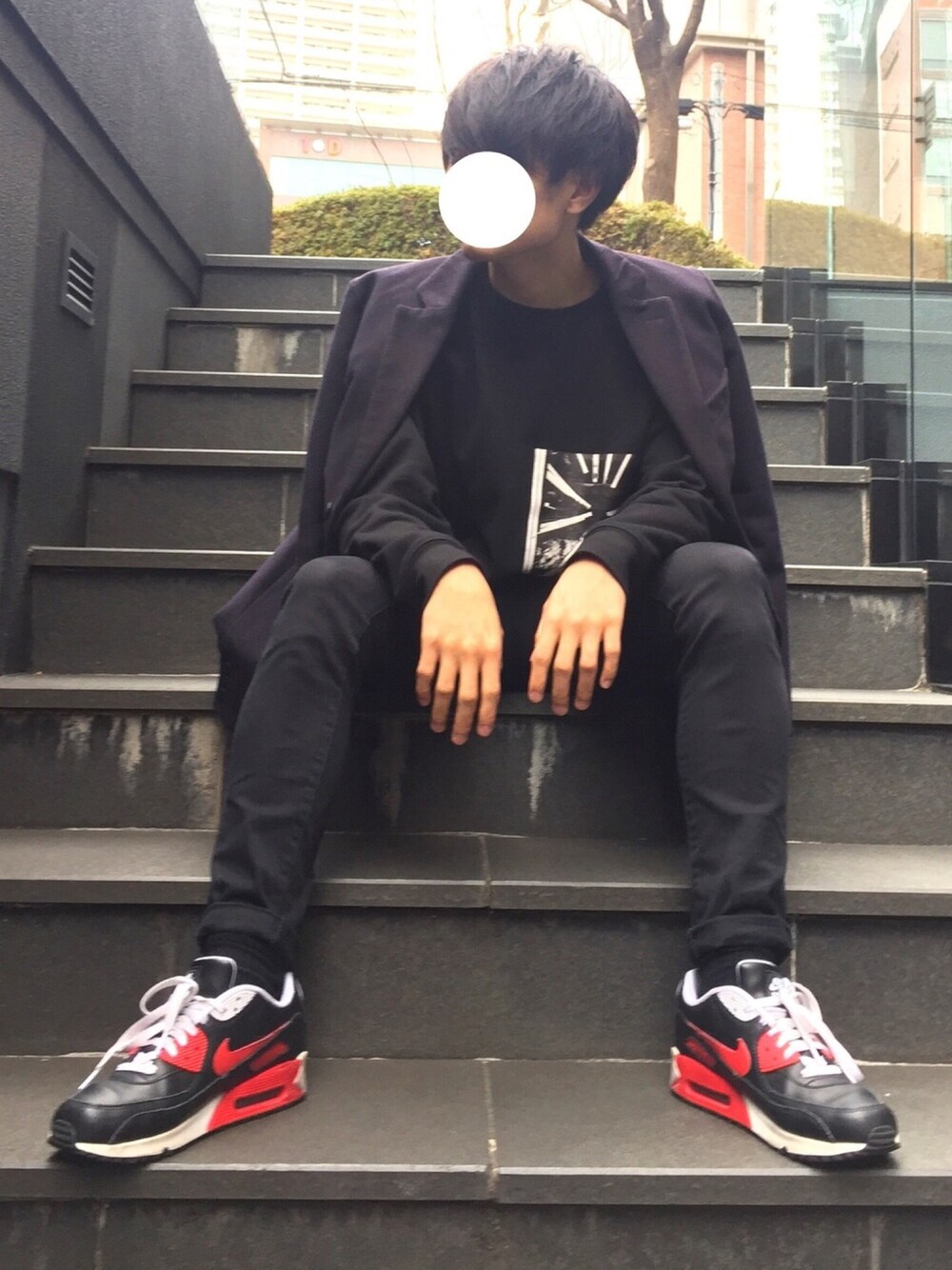 「シンプル、スニーカー、黒スキニー、おしゃれさんと繋がりたい、キレイめ、チェスターコート、HARE、NIKE、スウェット、冬コーデ」｜「BACK NUMBERの【BACK NUMBER】撥水加工メルトンチェスターコート（チェスターコート、ブルー系）」を使った、chi-tanさん（メンズ・175cm）の冬コーディネートの1枚目の写真