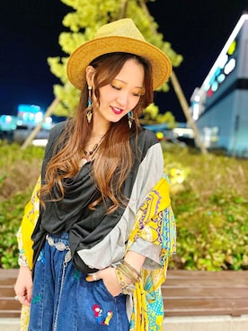 「チャイハネ（チャイハネ）のアイテム（デニムパンツ）」を使った、FEDERさん（レディース・160cm）の春コーディネート