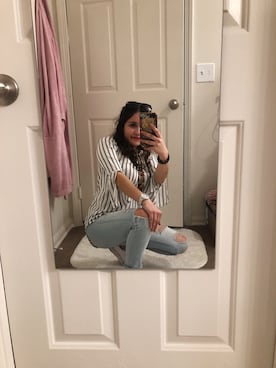 「G by Guess（ジーバイゲス）のアイテム」を使った、Viviana Vasquezさん（レディース・147cm）の春コーディネート
