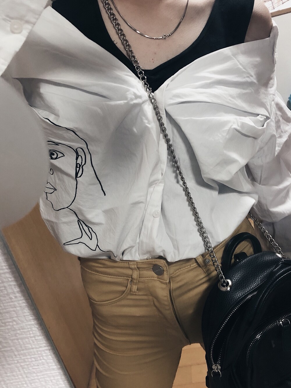 「黄色パンツ、プチプラコーデ、シンプル、H&M、GRL」｜「H&Mのアイテム（シャツ/ブラウス、ホワイト系）」を使った、natsukaさん（レディース・151cm）の夏コーディネートの1枚目の写真