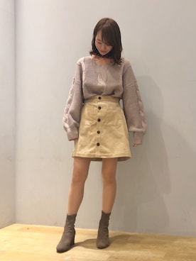 「earth music&ecology（アースミュージックアンドエコロジー）のアイテム（ストール/ショール）」を使った、まゆまろさん（レディース・154cm）の秋コーディネート