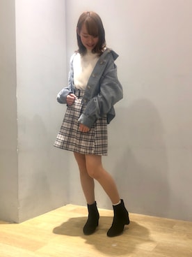 「サックスブルー」｜「アイテム（デニムジャケット）」を使った、まゆまろさん（レディース・154cm）の冬コーディネート