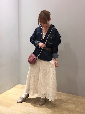 「Lee（リー）のアイテム（シャツ/ブラウス）」を使った、まゆまろさん（レディース・154cm）の冬コーディネート