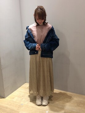 「FILA（フィラ）のアイテム（シューズ）」を使った、まゆまろさん（レディース・154cm）の冬コーディネート