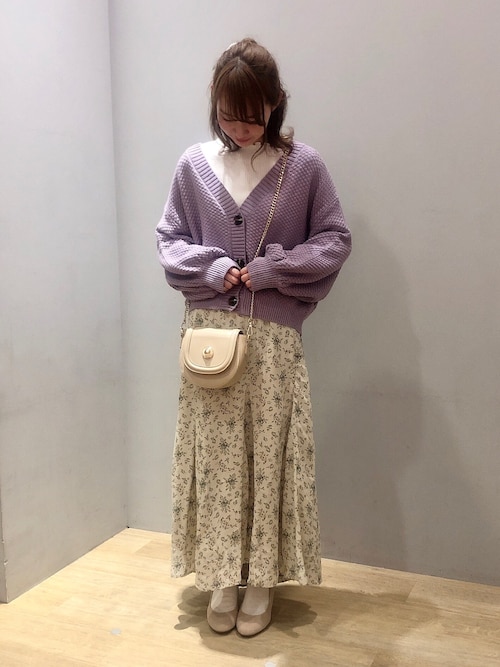 Earth Music Ecologyまゆまろさんのスカートを使ったコーディネート Zozotown