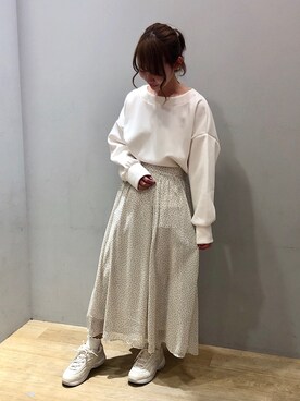 「FILA（フィラ）のアイテム（シューズ）」を使った、まゆまろさん（レディース・154cm）の冬コーディネート