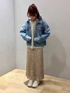 「FILA（フィラ）のアイテム（シューズ）」を使った、まゆまろさん（レディース・154cm）の春コーディネート
