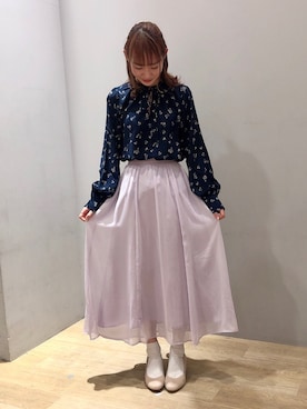 「earth music&ecology（アースミュージックアンドエコロジー）のアイテム（パンプス）」を使った、まゆまろさん（レディース・154cm）の春コーディネート