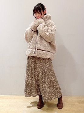 「earth music&ecology（アースミュージックアンドエコロジー）のアイテム（その他アウター）」を使った、まゆまろさん（レディース・154cm）の冬コーディネート