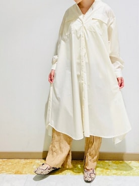 「RAY CASSIN（レイカズン）のアイテム（スリッポン）」を使った、Raycassin_officialさん（レディース・156cm）の夏コーディネート