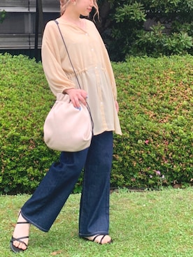 「RAY CASSIN（レイカズン）のアイテム（ハンドバッグ）」を使った、Raycassin_officialさん（レディース・155cm）の夏コーディネート