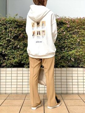 「RAY CASSIN（レイカズン）のアイテム（スウェット）」を使った、Raycassin_officialさん（レディース・154cm）の秋コーディネート