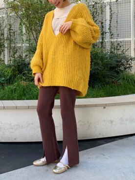 「スリット」｜「アイテム（パンツ）」を使った、Raycassin_officialさん（レディース・162cm）の秋コーディネート