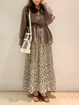 「ブラウンコーデ」｜「アイテム（キャミソール）」を使った、Raycassin_officialさん（レディース・155cm）の春コーディネート