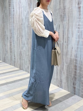 「RAY CASSIN（レイカズン）のアイテム（ハンドバッグ）」を使った、Raycassin_officialさん（レディース・155cm）の春コーディネート