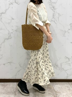 「RAY CASSIN（レイカズン）のアイテム（ベルト）」を使った、Raycassin_officialさん（レディース・155cm）の春コーディネート