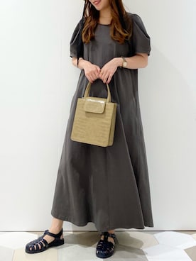 「RAY CASSIN（レイカズン）のアイテム（ハンドバッグ）」を使った、Raycassin_officialさん（レディース・154cm）の夏コーディネート