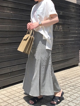 「RAY CASSIN（レイカズン）のアイテム（ハンドバッグ）」を使った、Raycassin_officialさん（レディース・156cm）の夏コーディネート