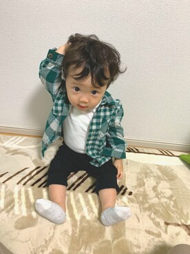「OSHKOSH（オシュコシュ）のアイテム（トップス）」を使った、aratamaruさん（キッズ・80cm）の冬コーディネート
