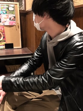 「unrelaxing（アンリラクシング）のアイテム（ライダースジャケット）」を使った、Psychoさん（メンズ・168cm）の春コーディネート