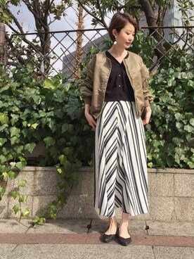 「アパートバイローリーズ」｜「アイテム（MA-1）」を使った、kiiさん（レディース・165cm）の春コーディネート