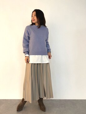 「Andemiu（アンデミュウ）のラクーンコンニット916490（ニット/セーター、ブルー系）」を使った、KANAさん（レディース・155cm）の秋コーディネート