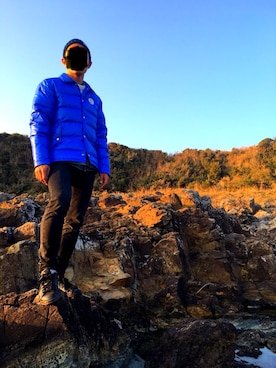 「海」｜「アイテム（ブルゾン）」を使った、ヘンリーさん（メンズ・166cm）の冬コーディネート