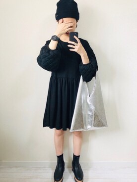 「OZOC（オゾック）のアイテム（トートバッグ）」を使った、moratoriamu.さん（レディース・155cm）の春コーディネート