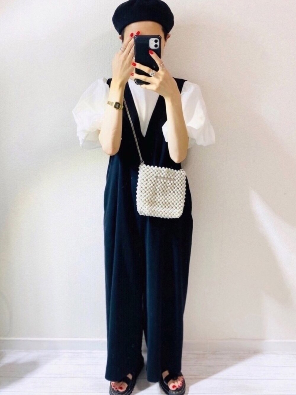 「夏コーデ、休日スタイル、シンプルコーデ、ゆるコーデ、モノトーン、プチプラ、低身長、ZARA、厚底サンダル、Dr.Martens」｜「niko and...のオリジナルAWカラーベレー（ハンチング/ベレー帽、ブラック系）」を使った、moratoriamu.さん（レディース・155cm）の夏コーディネートの1枚目の写真