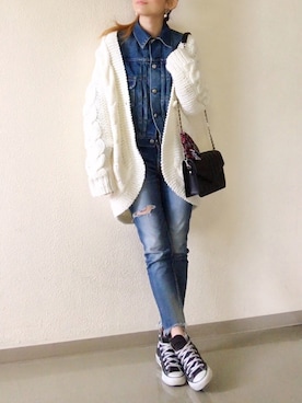 「Ungrid（アングリッド）のフレイドヘムストスリ（デニムパンツ）」を使った、mueさん（レディース・158cm）の冬コーディネート