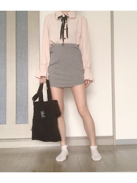 「FOREVER 21（フォーエバー トゥエンティーワン）のアイテム（スカート、グレー系）」を使った、mamimamiさん（レディース・155cm）の春コーディネート