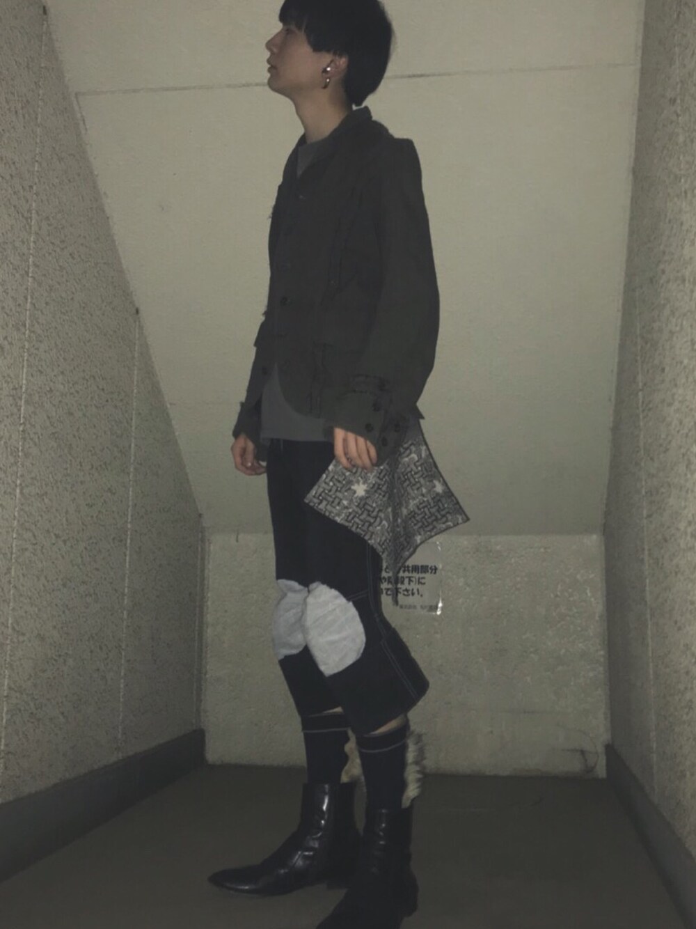 「春、クリストファーネメス、ネメス、Nemeth、高校生、今村翔太、ブラック、fashion、ジバンシィ、マグネットピアス」｜「GIVENCHYのアイテム（イヤリング（片耳用）、シルバー系）」を使った、rikUさん（メンズ・172cm）の春コーディネートの1枚目の写真