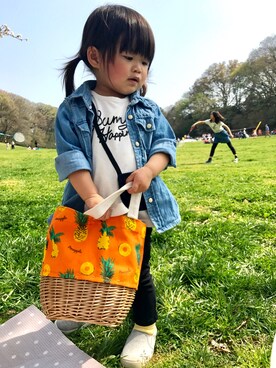 「babygap」｜「アイテム（スリッポン）」を使った、はなさん（キッズ・80cm）の春コーディネート