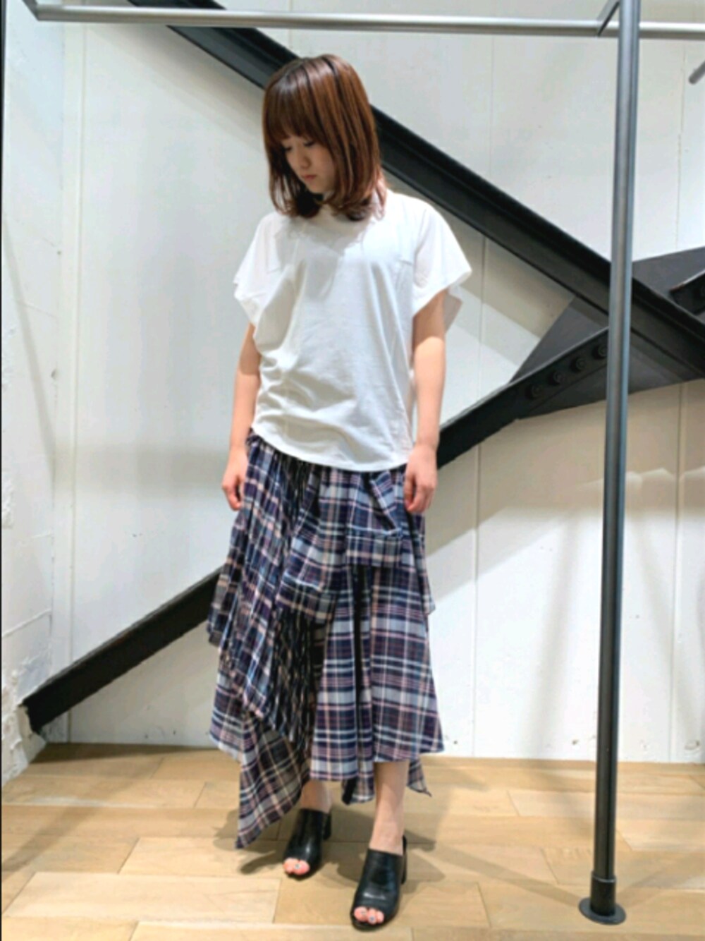EZUMi（エズミ）の「EZUMi（エズミ）シャツレイヤードチェックスカート 