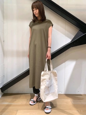 「B'2nd（ビーセカンド）のアイテム（ワンピース/ドレス）」を使った、Yukinob2ndさん（レディース・156cm）の春コーディネート