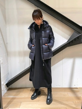 「MONCLER（モンクレール）のアイテム（ダウンジャケット/コート）」を使った、Yukinob2ndさん（レディース・156cm）の秋コーディネート