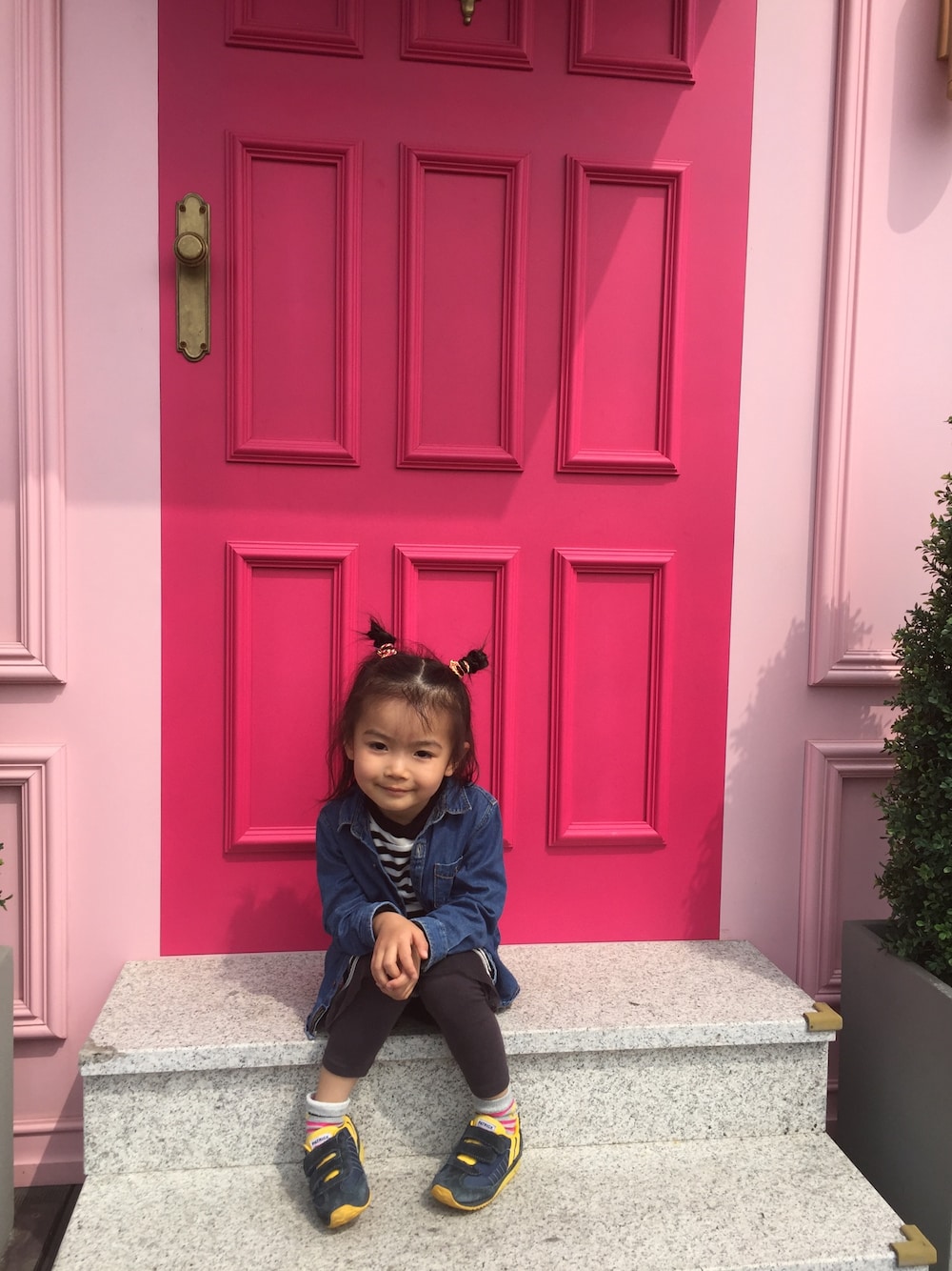「家族旅行、春コーデ、ピンク好き」｜「ZARA KIDSのアイテム（シャツ/ブラウス、ブルー系）」を使った、miperoさん（キッズ・90cm）の春コーディネートの1枚目の写真