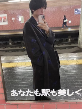 「LAD MUSICIAN（ラッドミュージシャン）のアイテム（チェスターコート）」を使った、yuyaさん（メンズ・180cm）の夏コーディネート