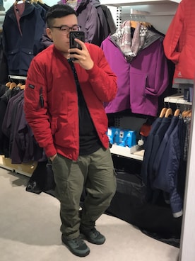「PULL&BEAR（プルアンドベア）のアイテム（MA-1）」を使った、Yi 歪哎さん（メンズ・173cm）の冬コーディネート