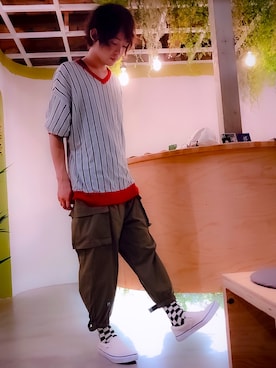 「glamb（グラム）のアイテム（レッグウェア）」を使った、KuNiさん（メンズ・170cm）の夏コーディネート