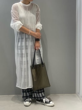 「JOINT WORKS（ジョイントワークス）のアイテム（トップス）」を使った、REMIさん（レディース・163cm）の秋コーディネート