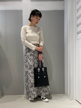 「JOINT WORKS（ジョイントワークス）のアイテム（トップス）」を使った、REMIさん（レディース・163cm）の秋コーディネート