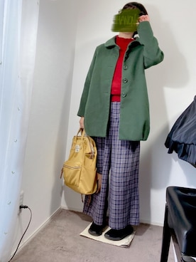 「暗め色」｜「アイテム（スニーカー）」を使った、hanonさん（レディース・160cm）の春コーディネート