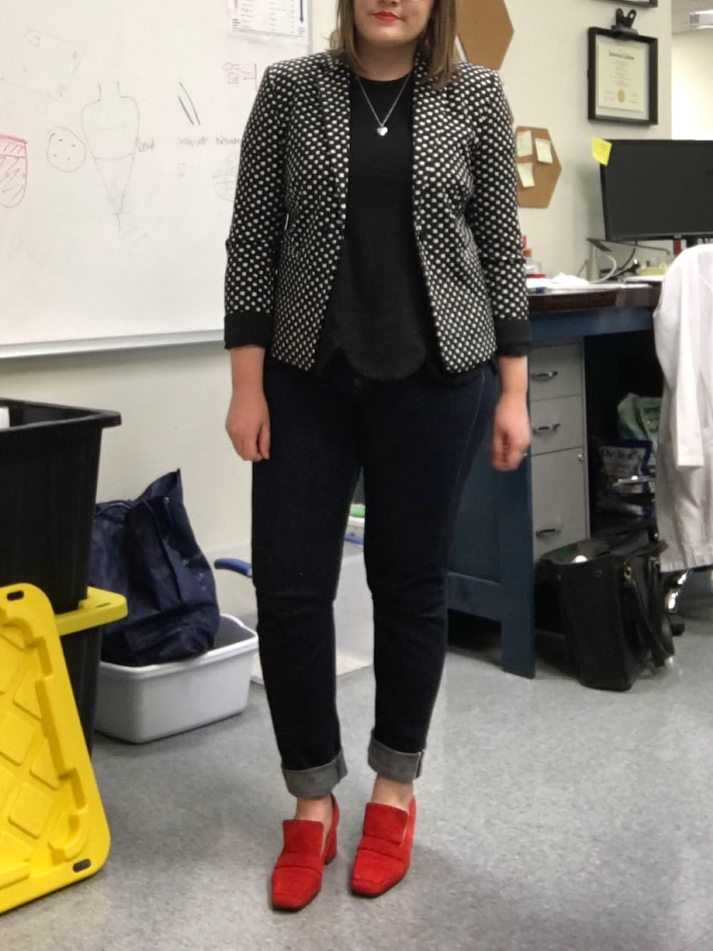 「PolkaDot、Scalloped、red」｜「rag & boneのアイテム（デニムパンツ、ブルー系）」を使った、mandarkさん（レディース・157cm）の冬コーディネートの1枚目の写真