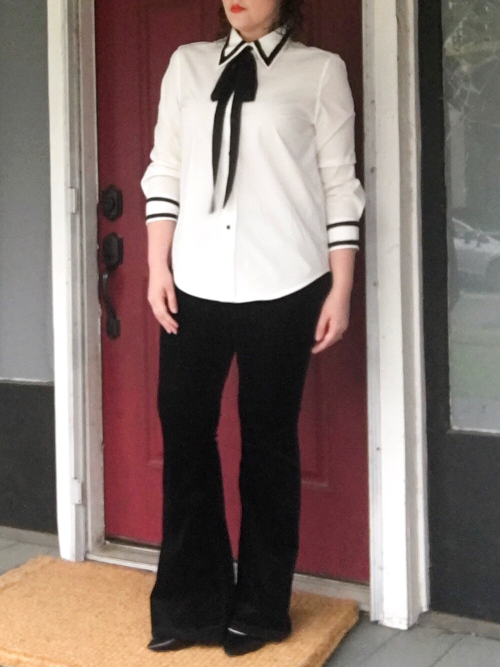 「flared、tie、necktie」｜「MARC JACOBSのBUTTON DOWN SHIRT W/ TIE（シャツ/ブラウス、ホワイト系）」を使った、mandarkさん（レディース・157cm）の春コーディネートの1枚目の写真